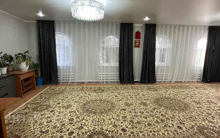Жеке үй · 8 бөлме · 218 м² · 5 жүзд., Шамелова, бағасы: 32 млн ₸ в Уральске — фото 8