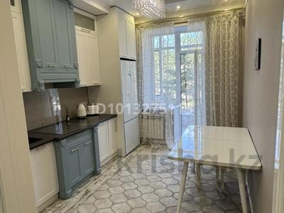 3-комнатная квартира · 90 м² · 2/10 этаж, мкр Юго-Восток, проспект Шахтеров 31/4 — Парк победы за 70 млн ₸ в Караганде, Казыбек би р-н