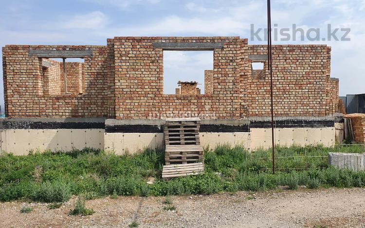 Отдельный дом · 9 комнат · 350 м² · 8 сот., Байгалиева за 79 млн 〒 в Жанатурмысе — фото 3