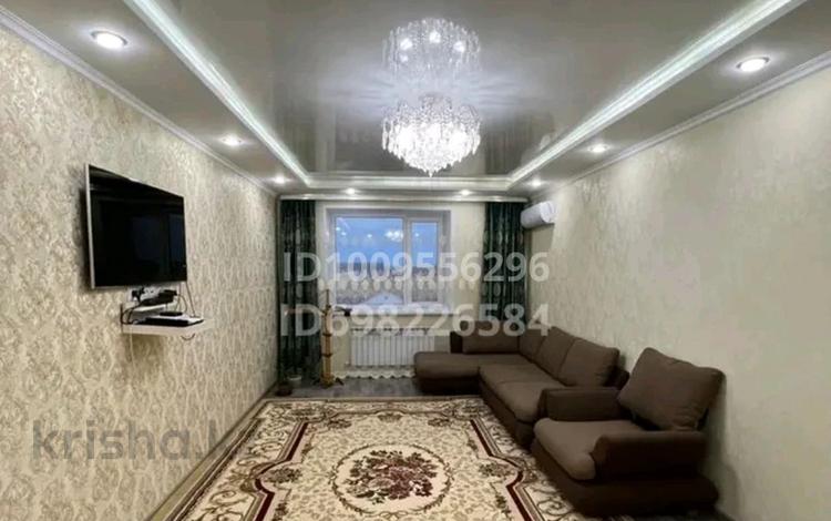 2-бөлмелі пәтер · 80 м² · 5/5 қабат, Нур 7/1 — Находятся возле рынка Байтерек и 6ой мкрн, бағасы: 200 000 ₸ в Уральске — фото 2