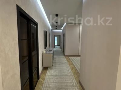 3-комнатная квартира · 105 м² · 7/12 этаж, Просп. Кунаева 81 за 600 000 ₸ в Шымкенте, Аль-Фарабийский р-н