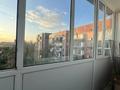 3-бөлмелі пәтер · 65.6 м² · 8/9 қабат, 27-шағынаудан, Язева 10, бағасы: 26 млн ₸ в Караганде, Казыбек би р-н — фото 4