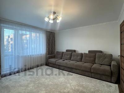 3-бөлмелі пәтер · 65.6 м² · 8/9 қабат, 27-шағынаудан, Язева 10, бағасы: 26 млн ₸ в Караганде, Казыбек би р-н