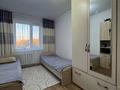 3-бөлмелі пәтер · 65.6 м² · 8/9 қабат, 27-шағынаудан, Язева 10, бағасы: 26 млн ₸ в Караганде, Казыбек би р-н — фото 6