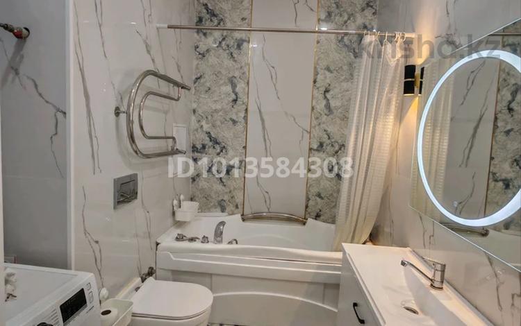 1-бөлмелі пәтер · 60 м² · 6/15 қабат, 17-ш/а. 54, бағасы: 17 000 ₸ в Актау, 17-й мкр — фото 2