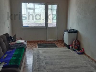 2-бөлмелі пәтер · 47.2 м² · 4/5 қабат, мкр Михайловка , Осевая — Остановка, магазины, СШ№37, бағасы: 7.8 млн ₸ в Караганде, Казыбек би р-н