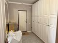 3-комнатная квартира · 80 м², Мангилик Ел 17 за 320 000 ₸ в Астане, Есильский р-н — фото 2