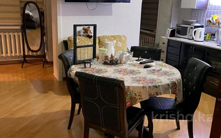 3-комнатная квартира · 70 м² · 3/5 этаж, Пр. Тауке хана 70 за 250 000 ₸ в Шымкенте — фото 2