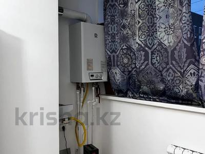 2-бөлмелі пәтер, 70 м², 1/5 қабат, мкр. Алтын орда 351, бағасы: 23.5 млн 〒 в Актобе, мкр. Алтын орда