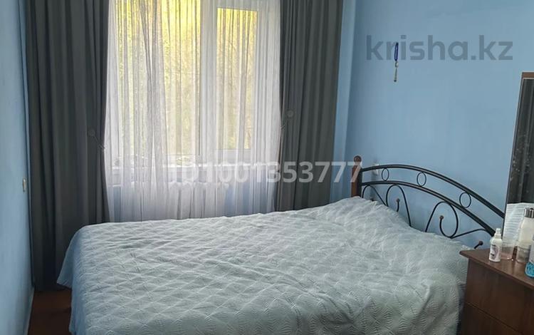 2-бөлмелі пәтер · 44.3 м² · 3/5 қабат, Майкудук, 18й микрорайон 19, бағасы: 11 млн ₸ в Караганде, Алихана Бокейханова р-н — фото 2