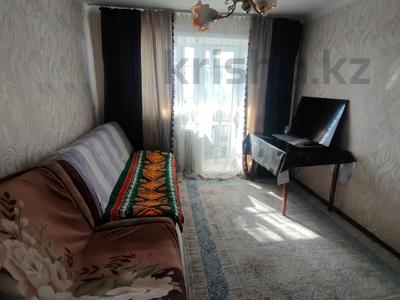 2-комнатная квартира, 45 м², 3/5 этаж, Майкудук за 9.3 млн 〒 в Караганде, Алихана Бокейханова р-н