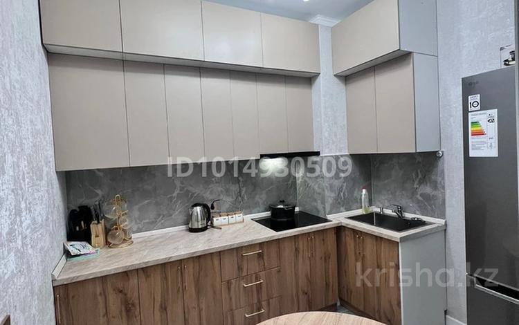 2-бөлмелі пәтер · 37 м² · 1/3 қабат, Аубакирова 10, бағасы: 19.5 млн ₸ в  — фото 2