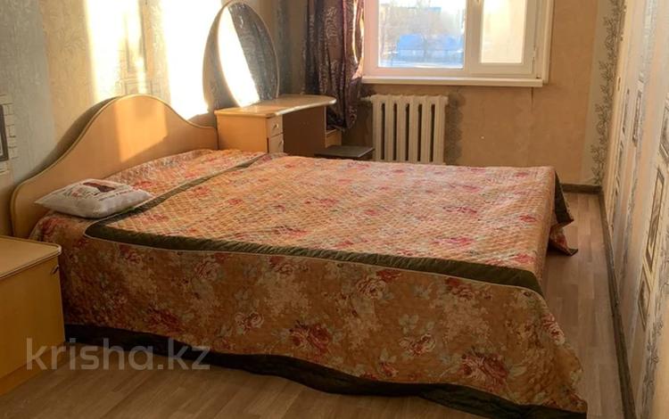 2-комнатная квартира · 45 м² · 2/5 этаж, 16 Мкр 24 за 100 000 〒 в Караганде — фото 2