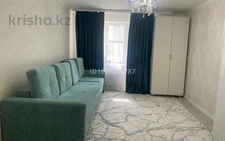 2-комнатная квартира · 59 м² · 2/5 этаж, Азербаева 12 — Жумабаева за 280 000 ₸ в Астане, Сарайшык р-н — фото 2
