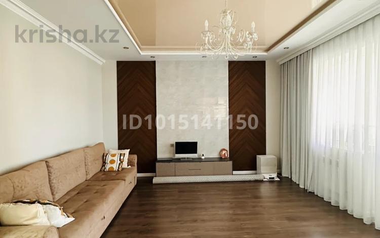3-бөлмелі пәтер · 91 м² · 8/12 қабат, Акмешит 9/2, бағасы: 54 млн ₸ в Астане, Есильский р-н — фото 2