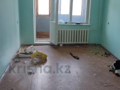 2-комнатная квартира, 45 м², 3/5 этаж, 3 мкр — напротив 4 мкр за 11.7 млн 〒 в Таразе