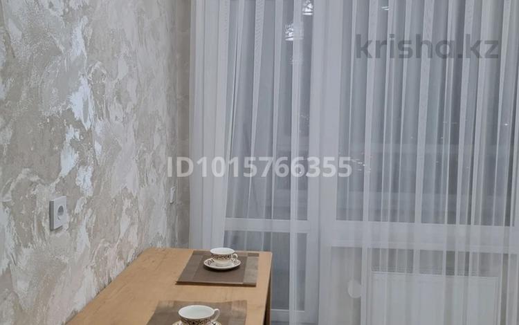 1-комнатная квартира · 42 м² · 8/12 этаж, Туран — Ботанический сад, Астана Арена, Барыс Арена за 15 000 ₸ в Есильский р-н — фото 2