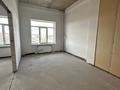 2-бөлмелі пәтер · 80 м² · 3/5 қабат, Микрорайон Ак шагала, 2ая улица 21, бағасы: 45 млн ₸ в Атырау — фото 7