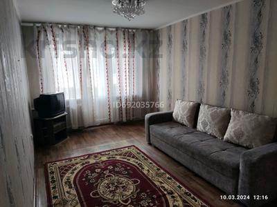 2-комнатная квартира, 46 м², 4/4 этаж помесячно, мкр №1 47 — Алтынсарина и Улугбека за 200 000 〒 в Алматы, Ауэзовский р-н