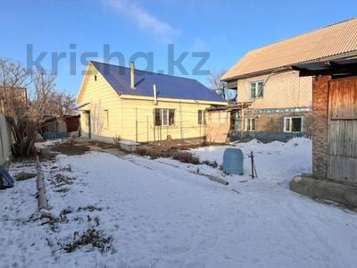 Отдельный дом · 5 комнат · 134 м² · 5 сот., ул Шаляпина 10 за 24.2 млн ₸ в Талдыкоргане, мкр военный городок Жулдыз