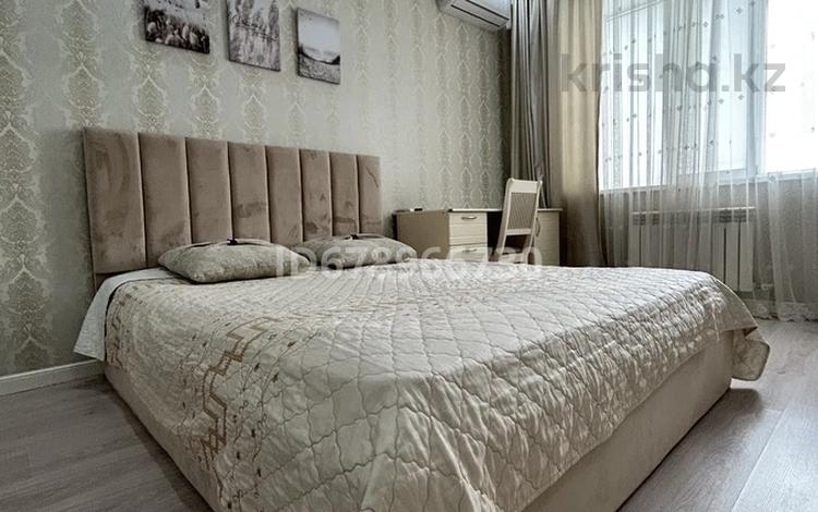 1-комнатная квартира · 50 м² · 8/9 этаж, Алии Молдагуловой 30б за 15 000 ₸ в Актобе — фото 47