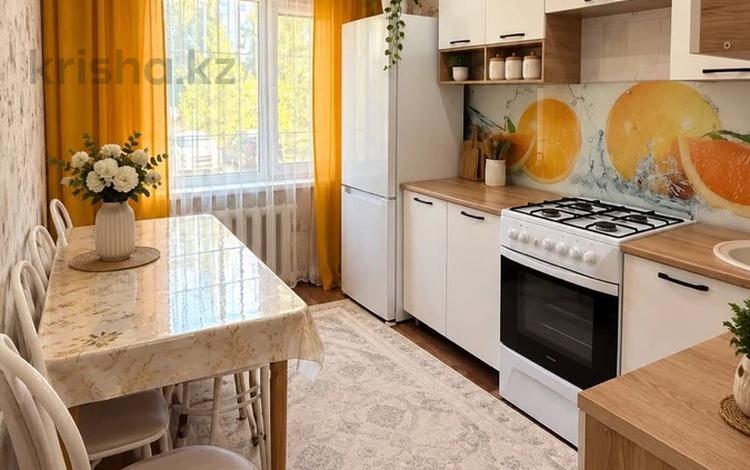 2-бөлмелі пәтер · 56 м² · 1/5 қабат, Абылай хана 5, бағасы: 18.5 млн ₸ в Кокшетау — фото 2