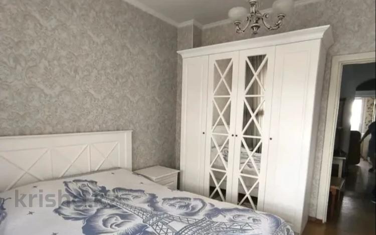 3-комнатная квартира · 84 м² · 5/5 этаж, мкр Айнабулак-3 за 38 млн ₸ в Алматы, Жетысуский р-н — фото 11