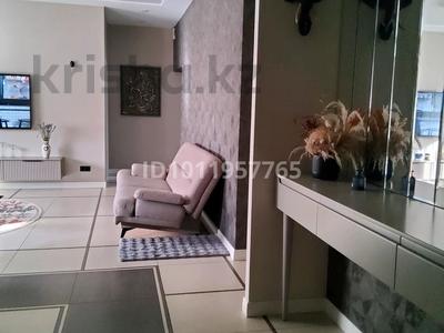 6-бөлмелі пәтер · 180 м² · 3/3 қабат, ул. П. Васильева, бағасы: 225 млн ₸ в Петропавловске