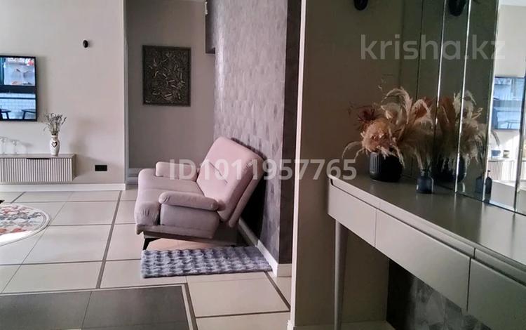 6-бөлмелі пәтер · 180 м² · 3/3 қабат, ул. П. Васильева, бағасы: 225 млн ₸ в Петропавловске — фото 2