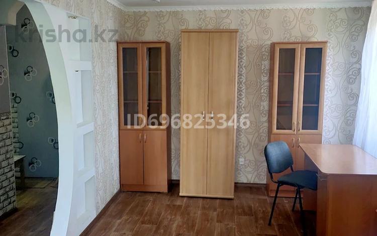 1-бөлмелі пәтер, 33 м², 4/5 қабат, Чокино 91 — Напротив 9 школы, бағасы: 11 млн 〒 в Павлодаре — фото 2