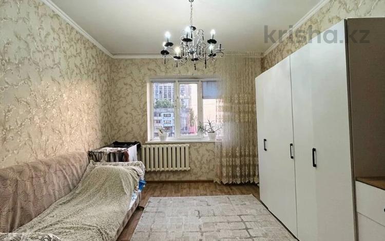 2-комнатная квартира · 41.3 м² · 5/5 этаж, мкр Мамыр-1 за 27.5 млн ₸ в Алматы, Ауэзовский р-н — фото 2