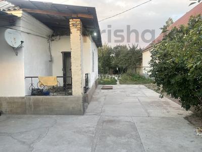 Жеке үй · 4 бөлме · 75 м² · 12 жүзд., Торгаева 39 — Рядом Базар, Мега, Супермаркеты ноходится в Центре, бағасы: 25 млн ₸ в Мерке