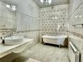 Жеке үй · 6 бөлме · 417.7 м² · 10 жүзд., Жаңа қала ш/а., Ермекова 91\12, бағасы: 185 млн ₸ в Караганде, Казыбек би р-н — фото 45