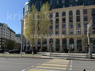 3-бөлмелі пәтер · 114.2 м² · 7/7 қабат, Шәмші Қалдаяқова 6, бағасы: 96 млн ₸ в Астане, Сарайшык р-н