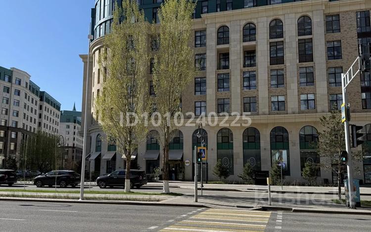 3-бөлмелі пәтер · 114.2 м² · 7/7 қабат, Шәмші Қалдаяқова 6, бағасы: 96 млн ₸ в Астане, Сарайшык р-н — фото 3