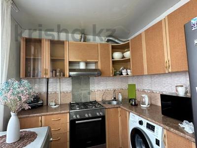 4-комнатная квартира, 83 м², 4/5 этаж, микр 9 7 за 28 млн 〒 в Костанае