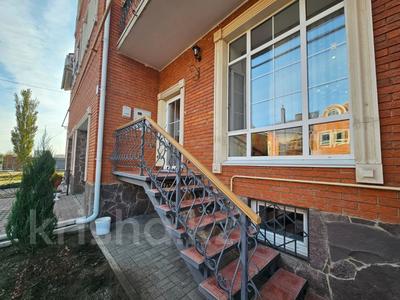 Отдельный дом · 3 комнаты · 160.5 м² · 1 сот., Северо-Западный мкр за 75 млн 〒 в Костанае