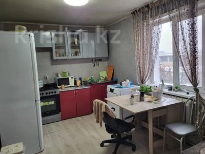 Часть дома · 3 комнаты · 102 м² · 20 сот., Пос. Якорь за 10.5 млн 〒