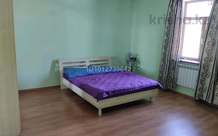 Отдельный дом · 5 комнат · 200 м² · 5 сот., мкр Жайлау 22 — Тамерлановское шоссе за 500 000 ₸ в Шымкенте, Абайский р-н — фото 2