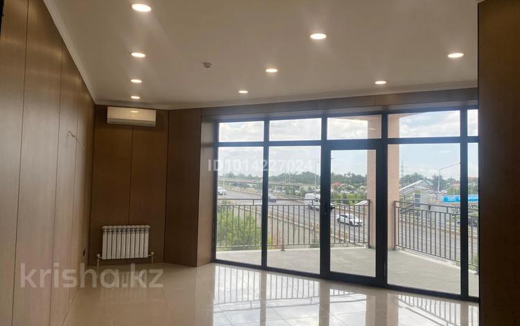 Офисы · 40 м² за 440 000 ₸ в Алматы, Алатауский р-н — фото 12