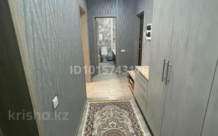 2-бөлмелі пәтер · 80 м² · 8/19 қабат, Брусиловского 167, бағасы: 45 млн ₸ в Алматы, Алмалинский р-н — фото 2