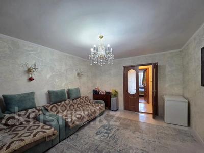 3-бөлмелі пәтер · 65.4 м² · 2/5 қабат, Первомайская 24а, бағасы: 26.9 млн ₸ в Семее