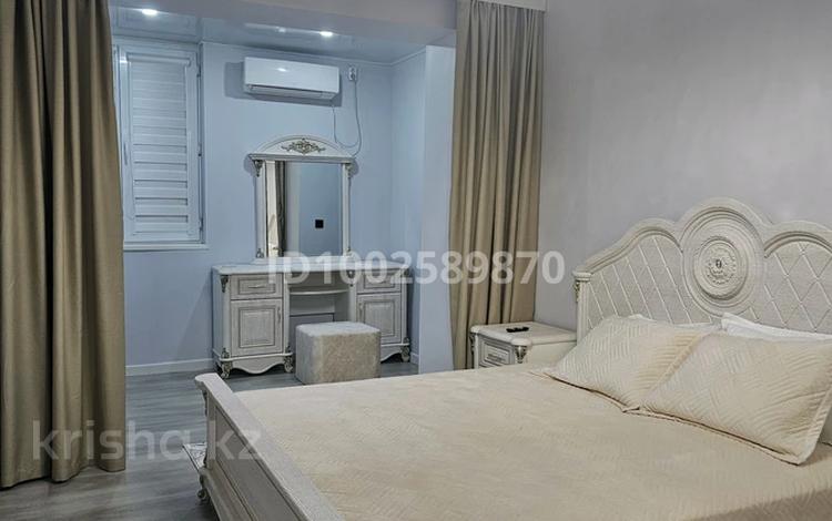 2-бөлмелі пәтер · 55 м² · 1/5 қабат, 11-ш/а. 27, бағасы: 240 000 ₸ в Актау, 11-й мкр — фото 2