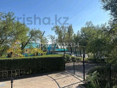 3-бөлмелі пәтер · 80 м² · 1/5 қабат, мкр Айнабулак-3 100, бағасы: 65 млн ₸ в Алматы, Жетысуский р-н