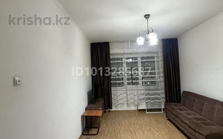 1-комнатная квартира · 36.6 м² · 6/9 этаж, мкр Аксай-2 56 за 26.5 млн ₸ в Алматы, Ауэзовский р-н — фото 7