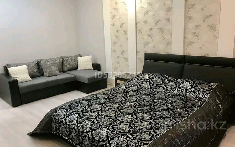 1-бөлмелі пәтер · 33 м² · 3/9 қабат, Нуркена Абдирова — Ерубаева, бағасы: 12 000 ₸ в Караганде, Казыбек би р-н — фото 7