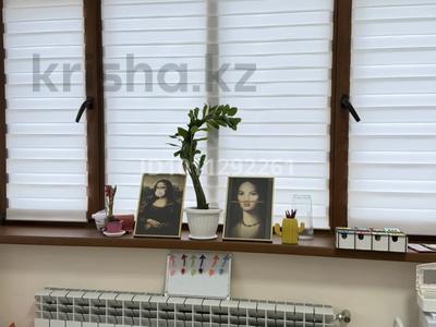 Білім орталықтары, конференц-залдар, кабинеттер және жұмыс орындары, студиялар · 25 м², бағасы: 20 000 ₸ в Актау, 17-й мкр
