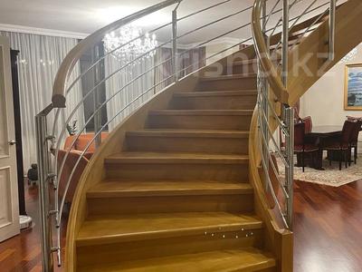 5-комнатная квартира · 230 м² · 6/6 этаж, Ботанический Сад 17 за 1.6 млн ₸ в Алматы, Бостандыкский р-н
