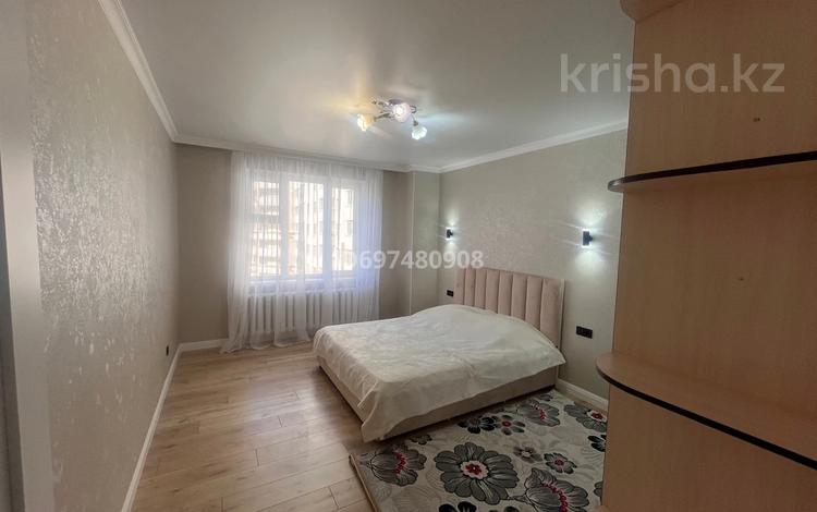 2-бөлмелі пәтер · 63 м² · 6/15 қабат, Мангиликел 19 — Алматы, бағасы: 280 000 ₸ в Астане, Есильский р-н — фото 2