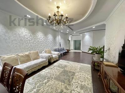 3-комнатная квартира · 145.9 м² · 11/22 этаж, Достык — Ньютона за 115 млн ₸ в Алматы, Медеуский р-н